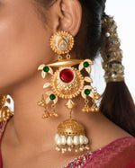 Load image into Gallery viewer, Ziva Golden Earrings