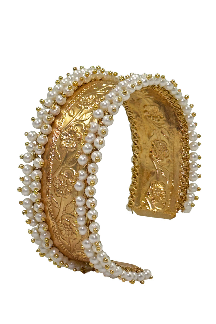 Elegant Flower Pattern Handmade Kada With Pearls