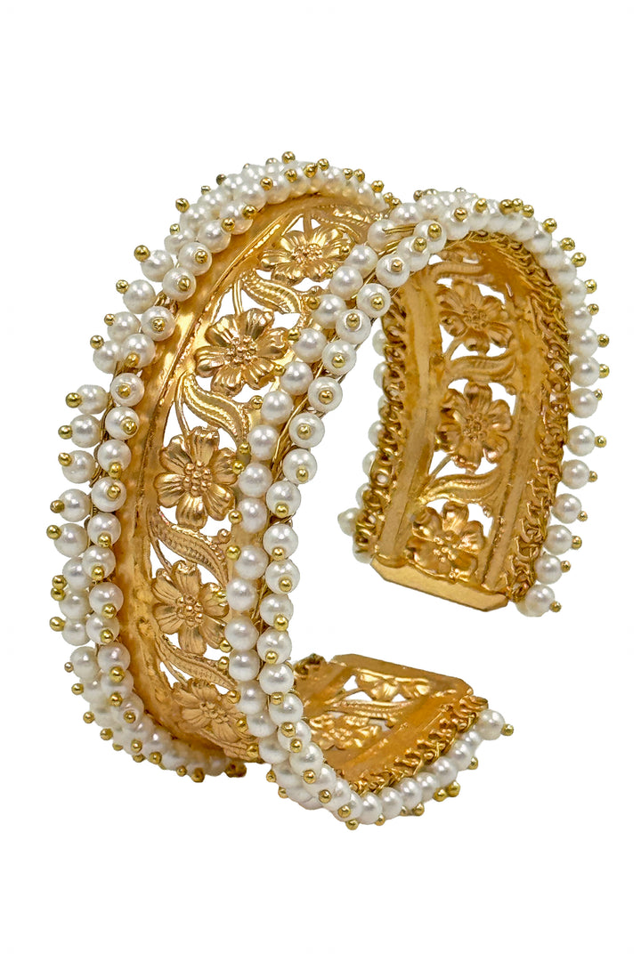 Floral Pattern Handmade Kada With Pearl