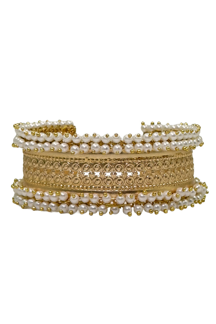 Handmade Spiral Pattern Kada With Pearls