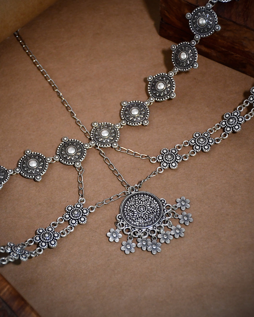 Vamika Floral Matha Patti