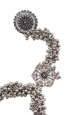 Load image into Gallery viewer, Havni Oxidised Silver Ghungroo Finger Ring Bracelet Kada