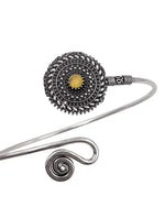 Load image into Gallery viewer, Niva Brass Arm Cuff