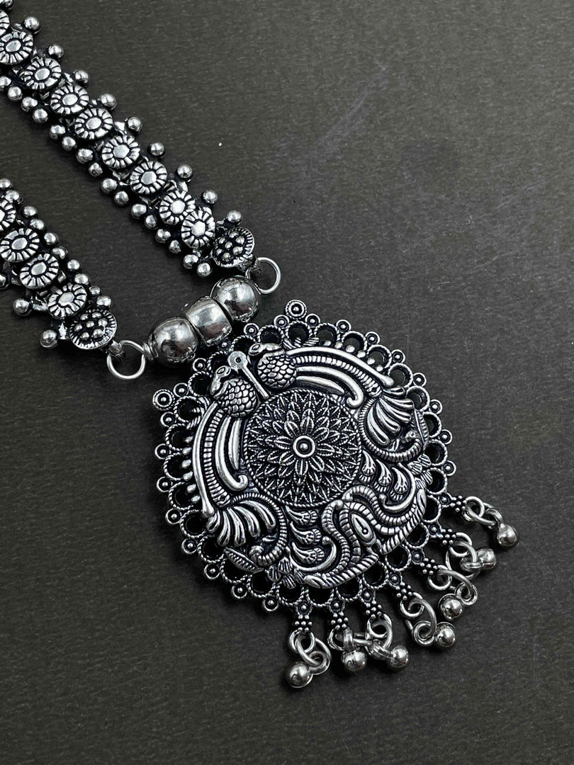 MISHKA 5 PIECE KOLAPURI JEWELLERY SET COMBO