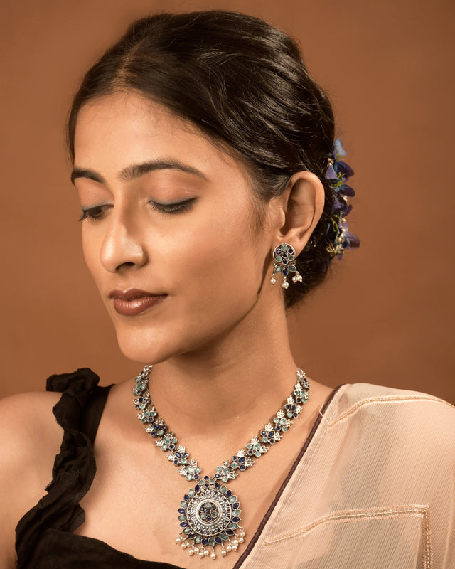 Hiya Stone Necklace Set