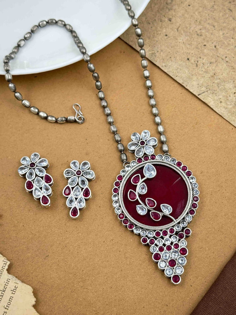 Dia Stone Necklace Set
