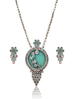 Load image into Gallery viewer, Dia Stone Necklace Set