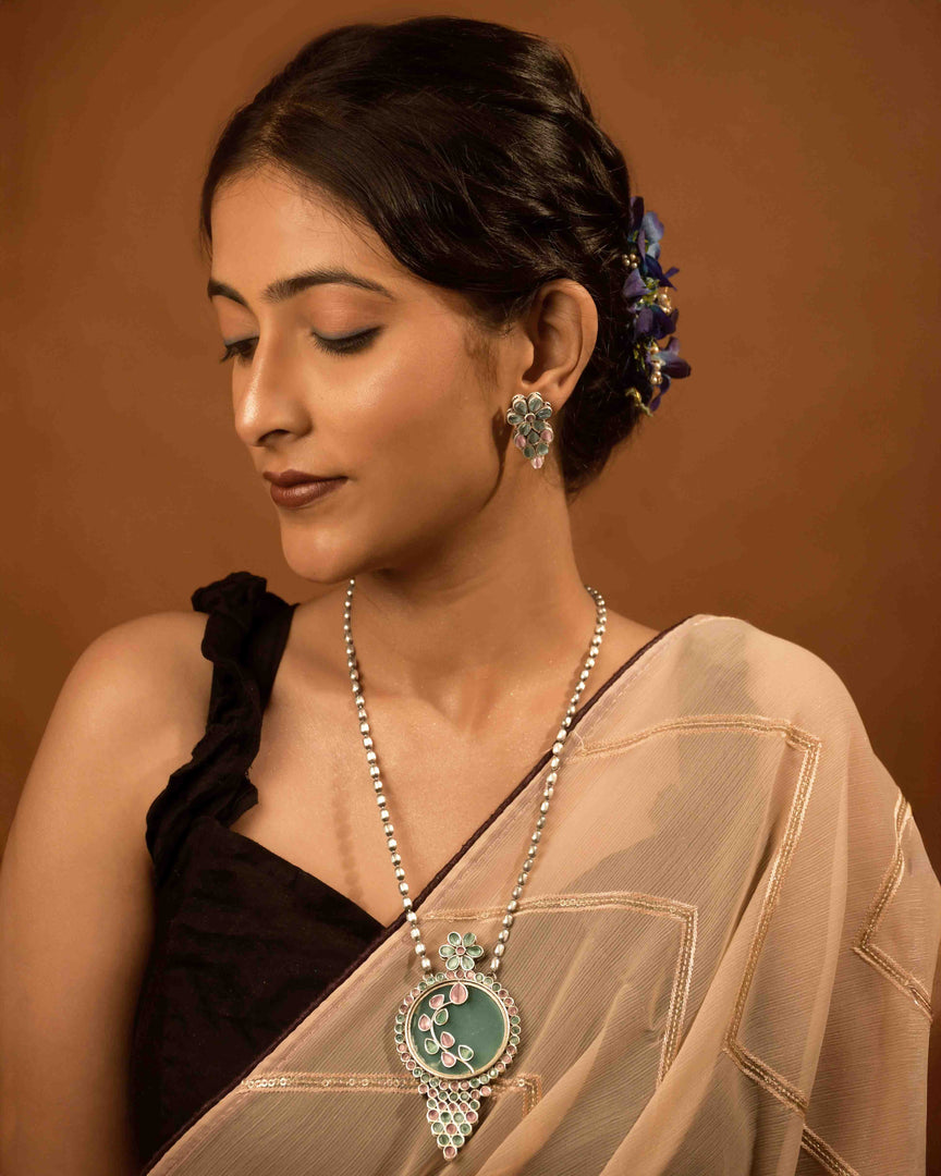 Dia Stone Necklace Set