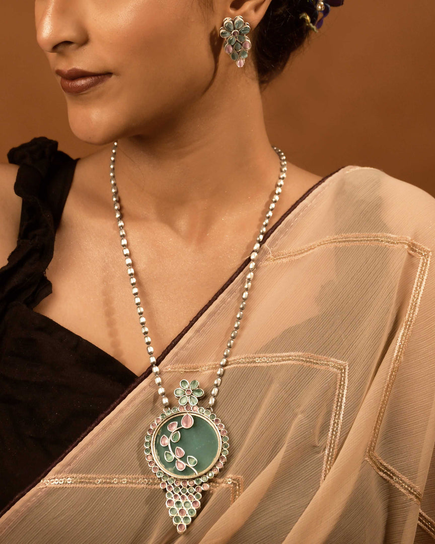 Dia Stone Necklace Set
