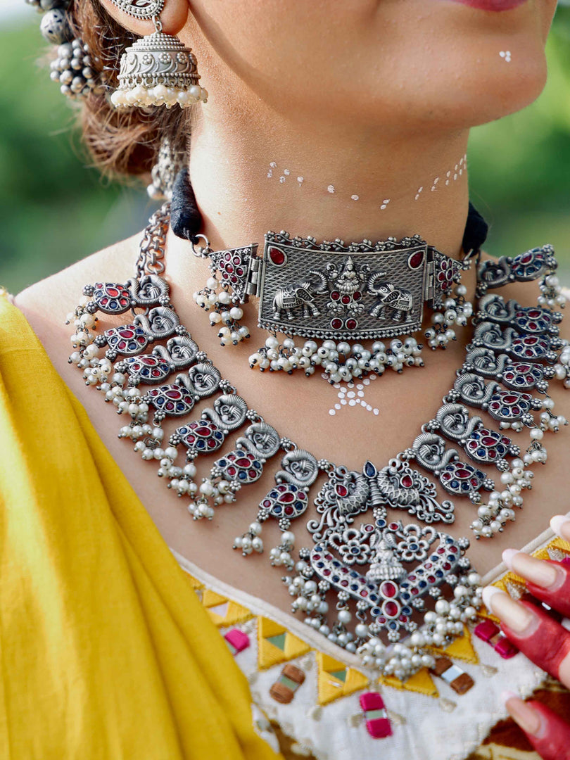 Shivanya Stone Necklace Set