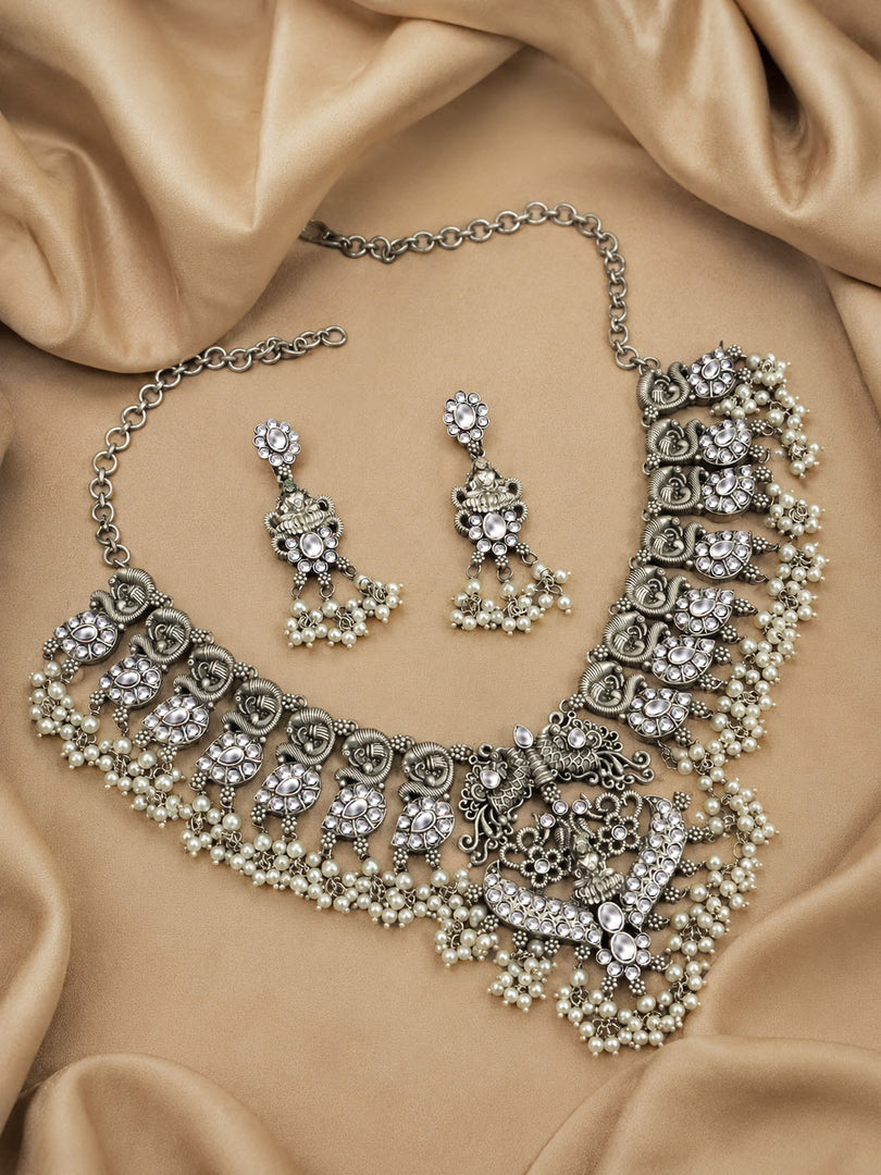 Shivanya Stone Necklace Set