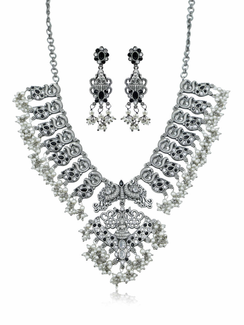 Shivanya Stone Necklace Set
