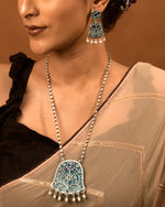 Load image into Gallery viewer, Manasvi Stone Necklace Set