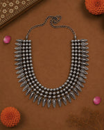 Load image into Gallery viewer, RIYA OXIDISED SHORT NECKLACE