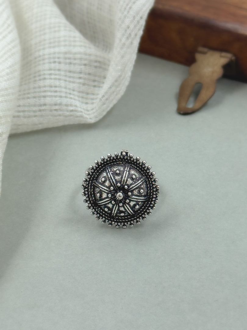 Nayra Designer Oxidised Silver Ring