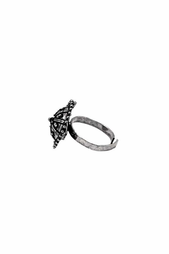 Nayra Designer Oxidised Silver Ring