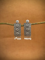Load image into Gallery viewer, Ziva Silver Lookalike Dangler Earrings