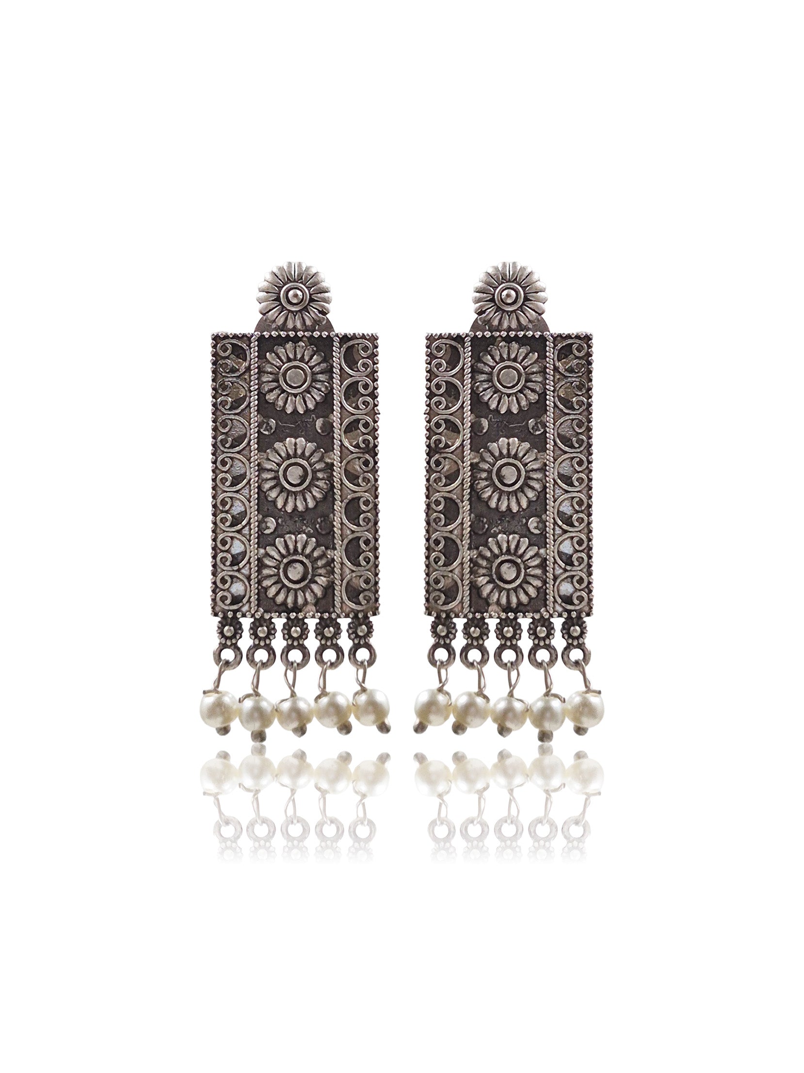 ZIVA SILVER LOOKALIKE DANGLER EARRINGS