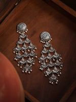 Load image into Gallery viewer, Aarushi Dangler Earrings