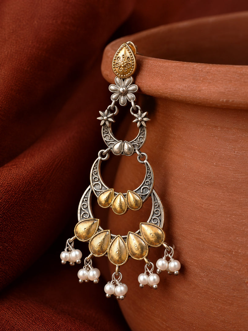 Yashvi Dangler Earrings