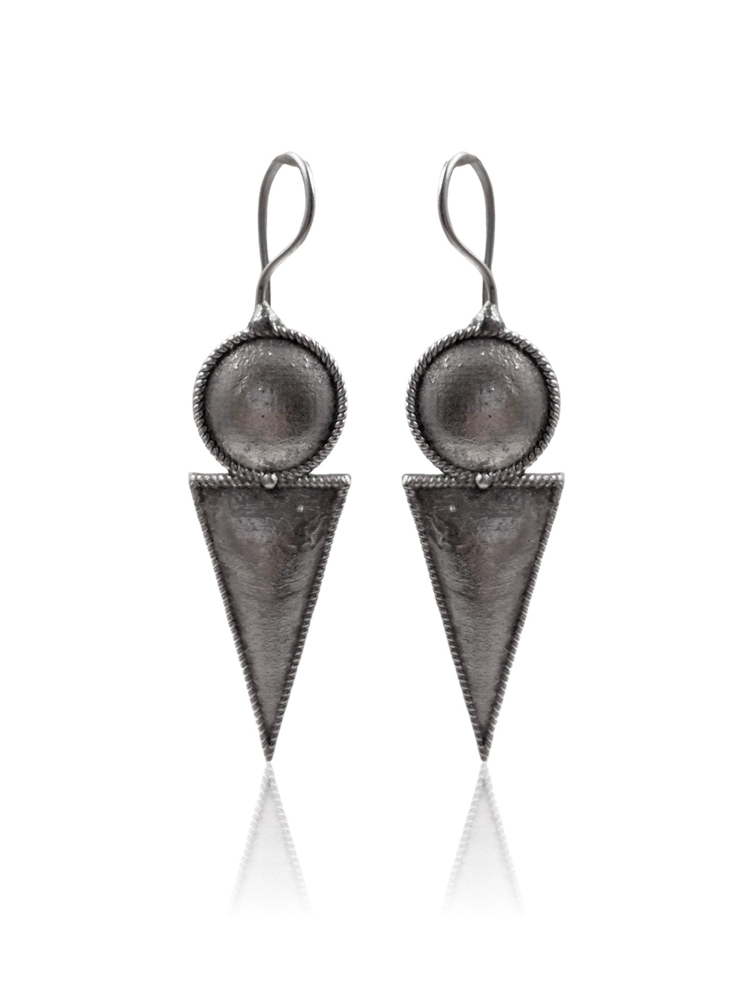 AYUTI SILVER LOOKALIKE STUD EARRINGS