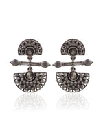 Load image into Gallery viewer, MANYATA SILVER LOOKALIKE DANGLER EARRINGS