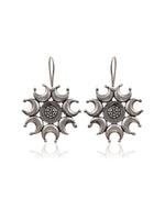 Load image into Gallery viewer, RIA SILVER LOOKALIKE STUD EARRINGS