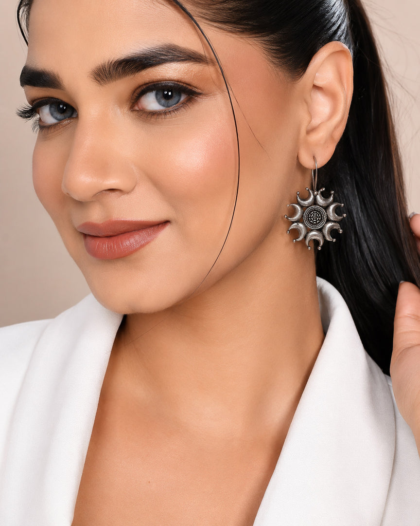RIA SILVER LOOKALIKE STUD EARRINGS