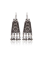 Load image into Gallery viewer, SWARA SILVER LOOKALIKE DANGLER EARRINGS