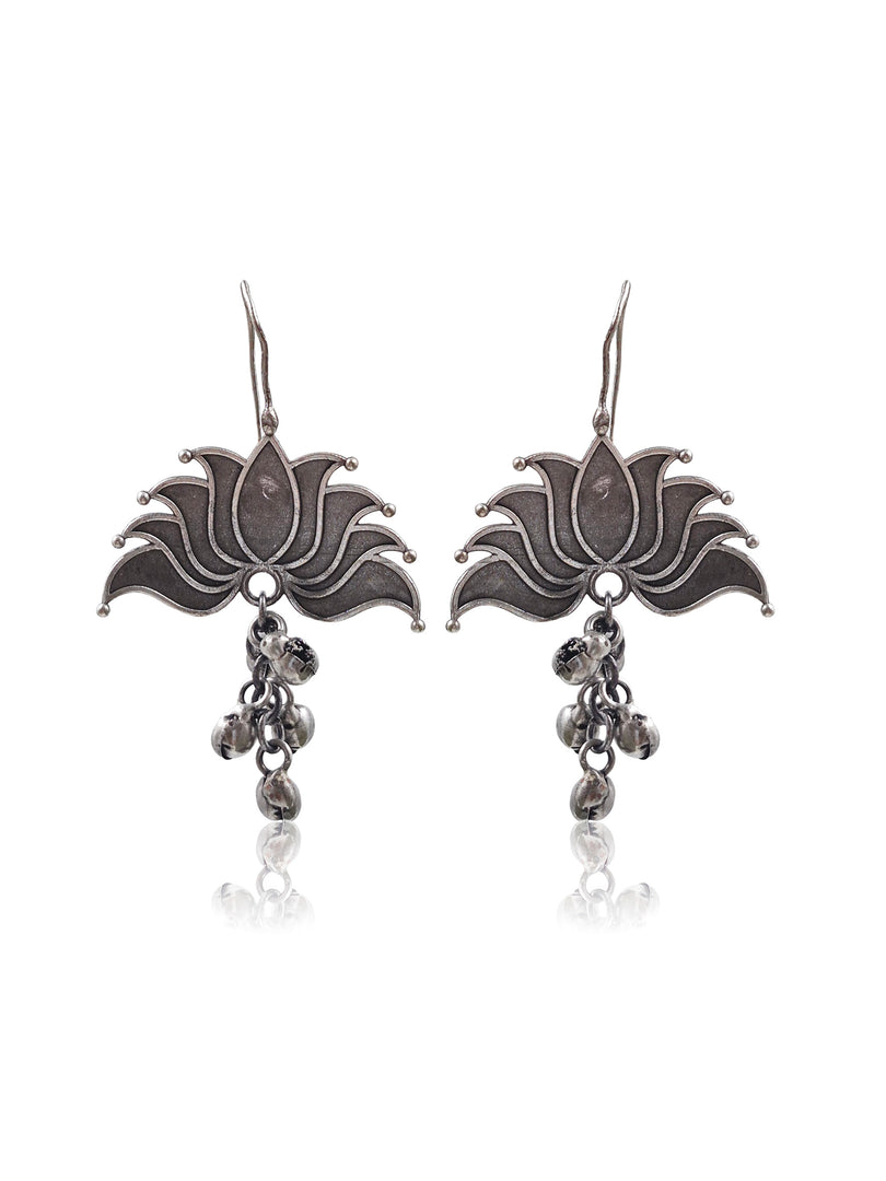 LOTUS SILVER LOOKALIKE DANGLER EARRINGS