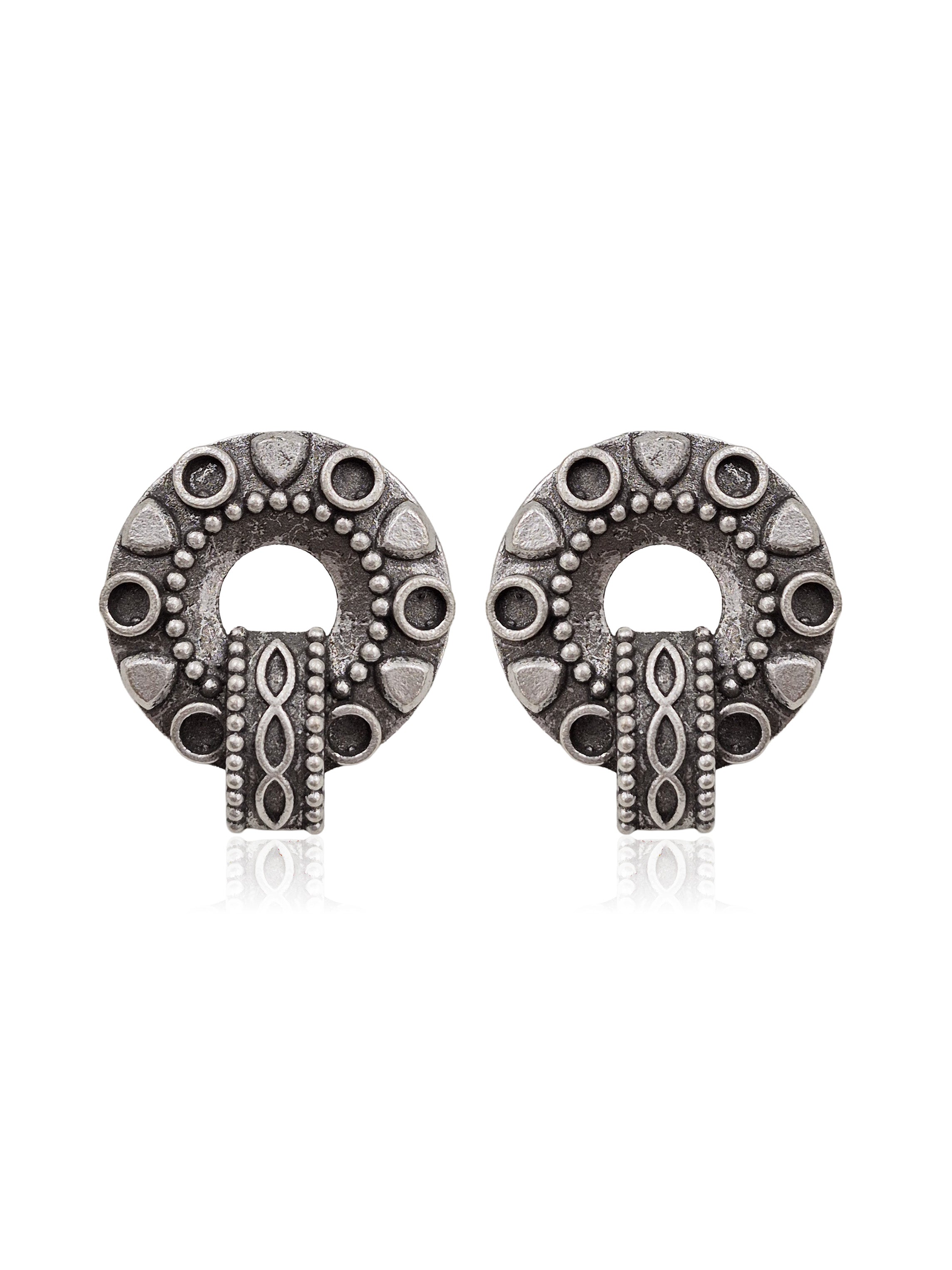 AVNISHA SILVER LOOKALIKE STUD EARRINGS