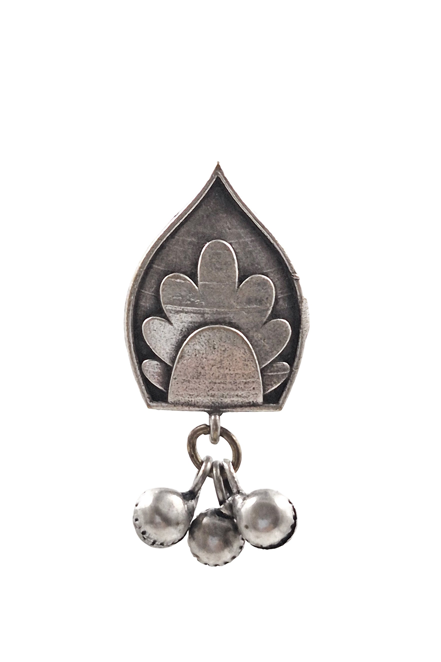 TANVI SILVER LOOKALIKE DANGLER EARRINGS