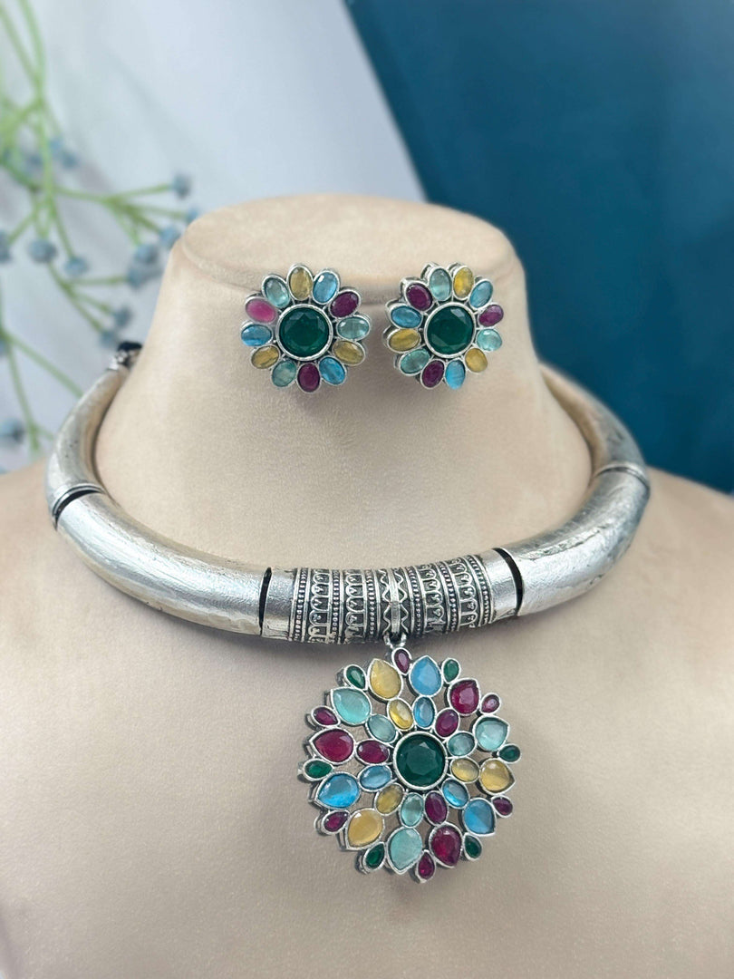 Rahi Stone Necklace Set