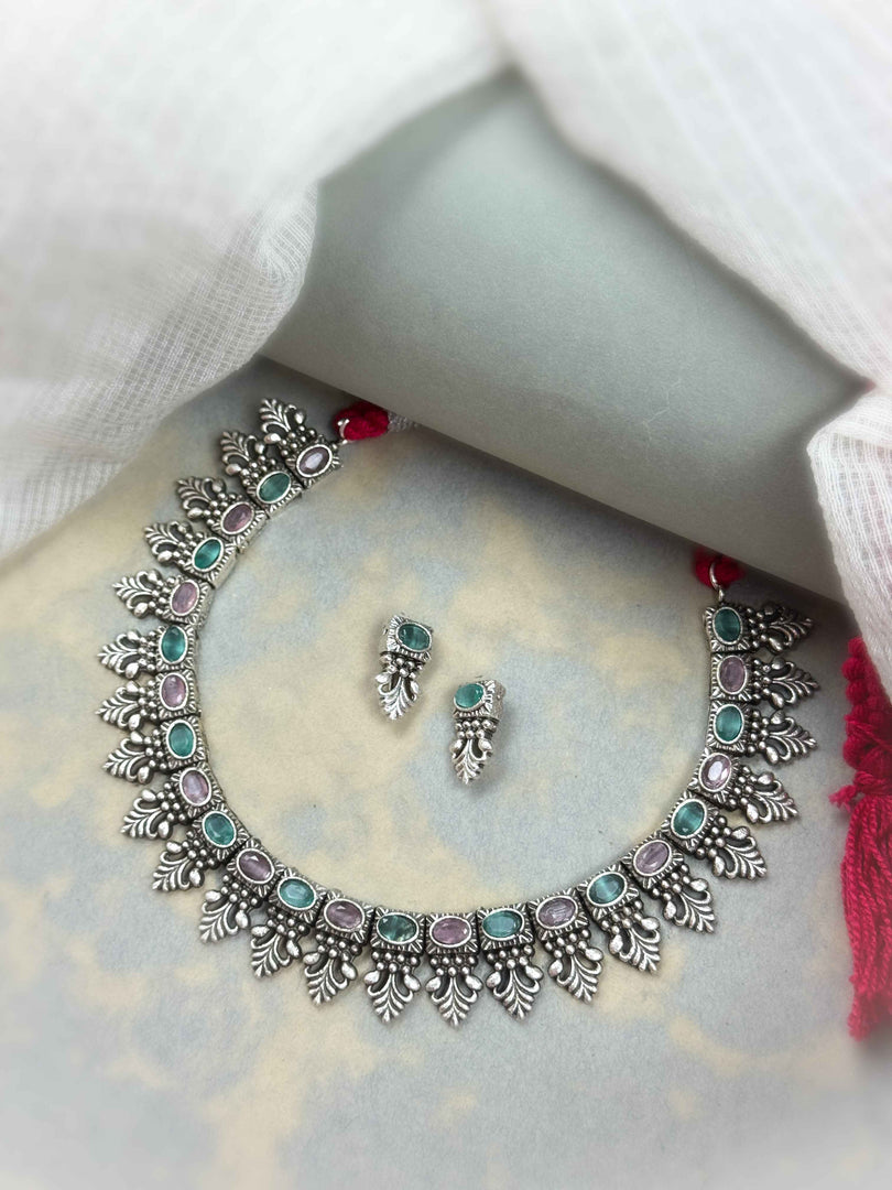 Raya Stone Necklace Set
