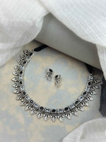 Load image into Gallery viewer, Raya Stone Necklace Set