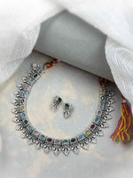 Load image into Gallery viewer, Raya Stone Necklace Set