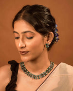 Load image into Gallery viewer, Jiyana Stone Necklace Set