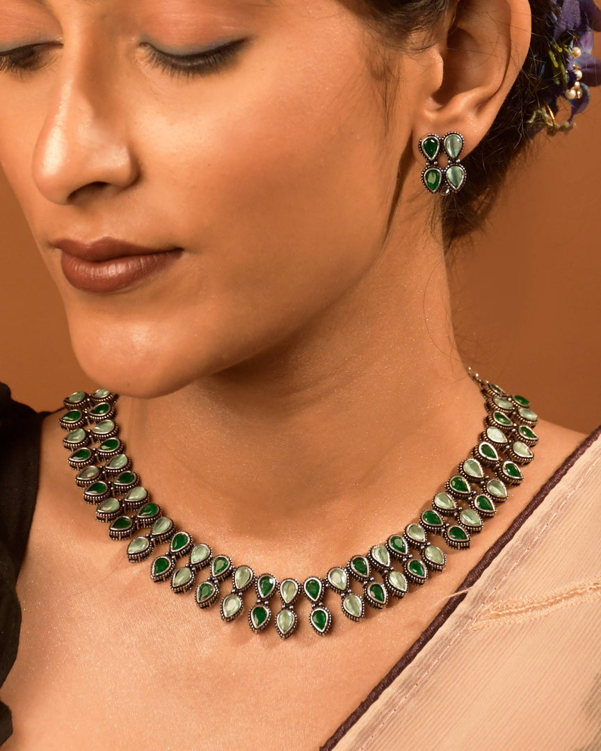 Jiyana Stone Necklace Set