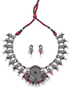 Load image into Gallery viewer, Janvi Stone Necklace Set