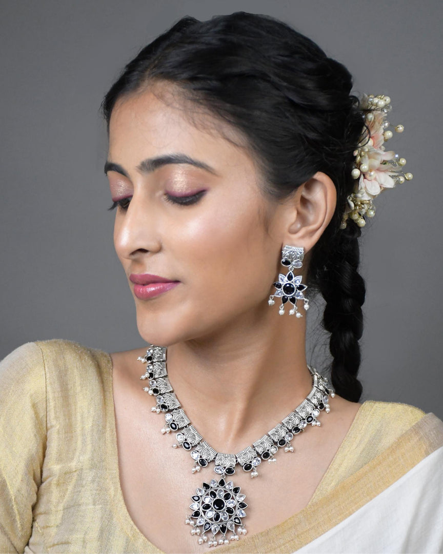 Sanya Stone Necklace Set