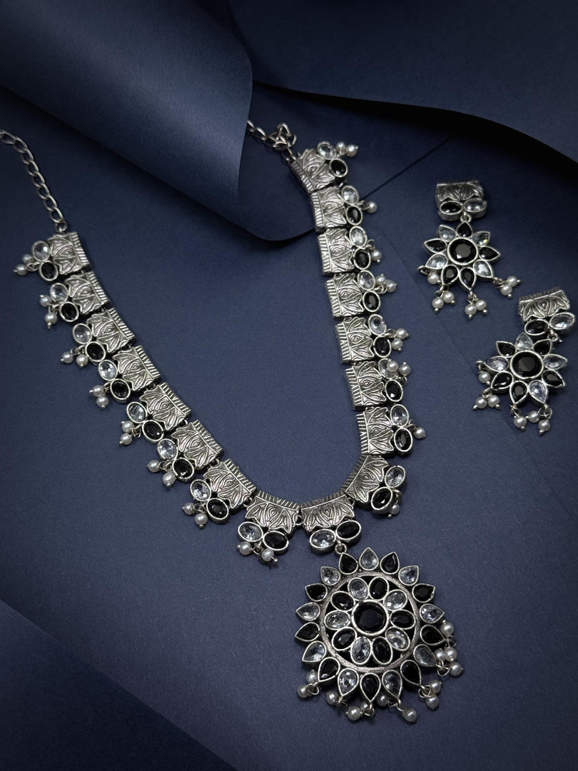 Sanya Stone Necklace Set