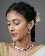 Load image into Gallery viewer, Navya Stone Necklace Set