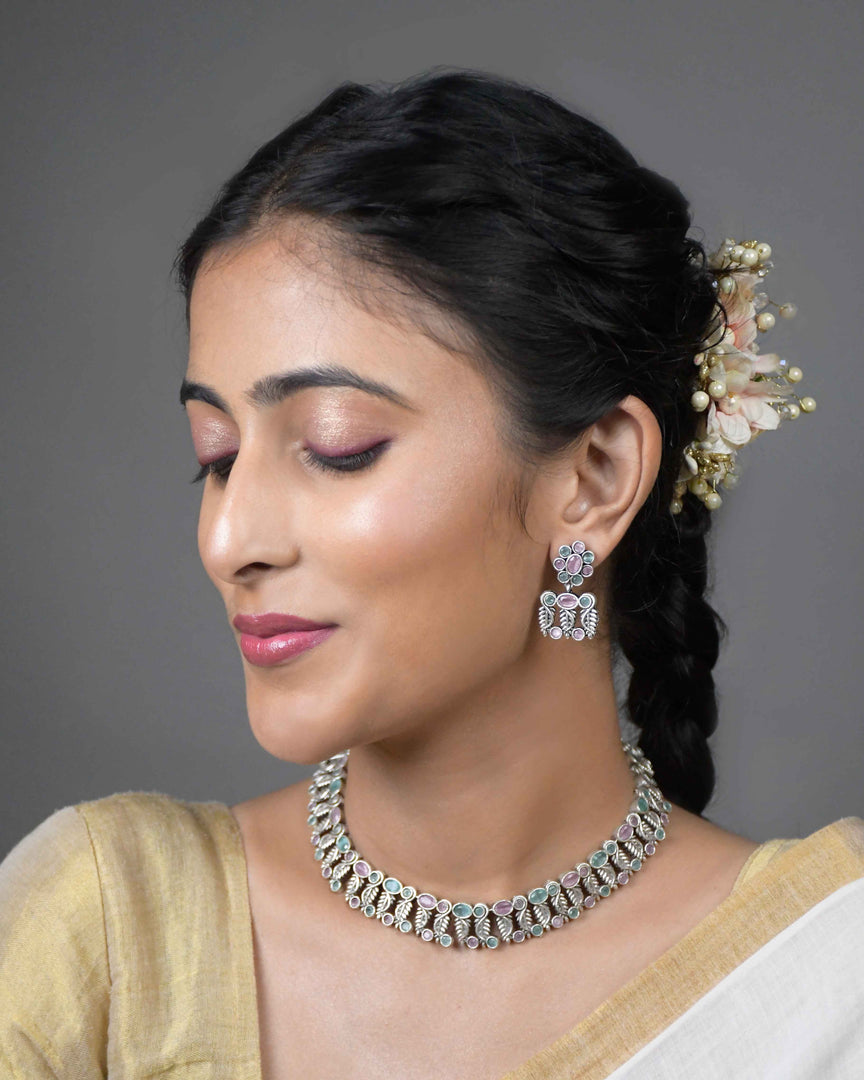Navya Stone Necklace Set