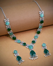 Ravya Stone Necklace Set