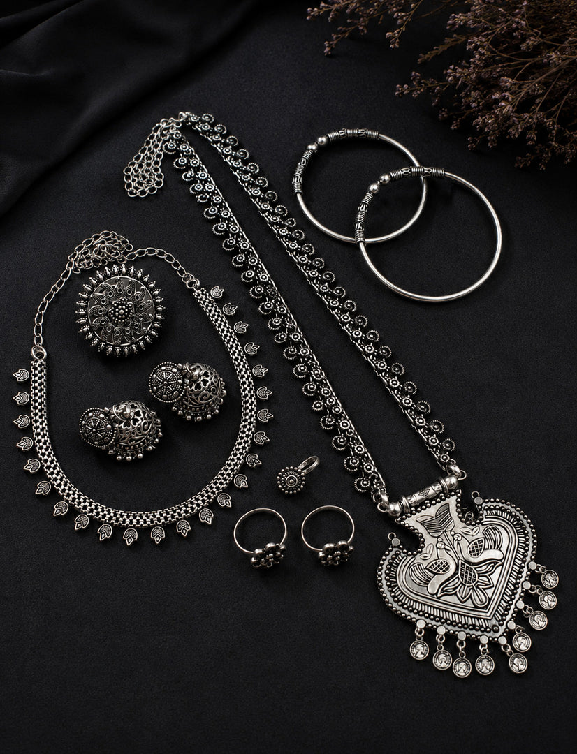 Niyati Oxidised Jewellery Set