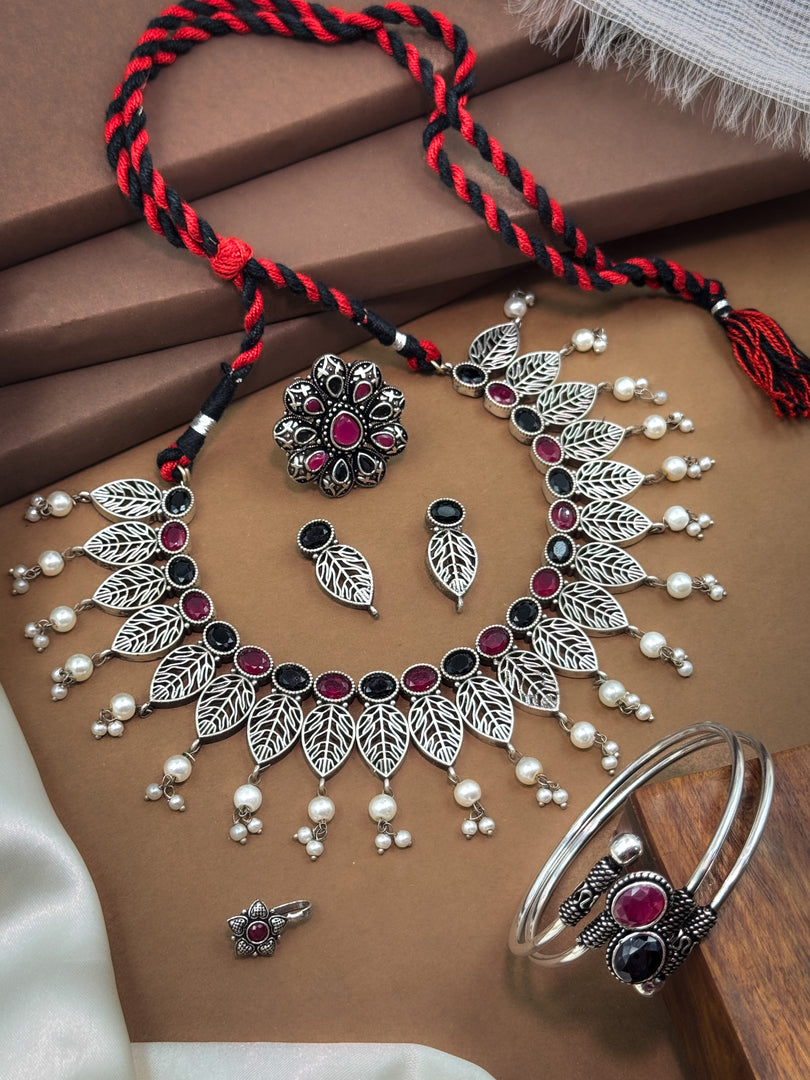 Mahi Celestial Leaf Pearl Jewellery Set