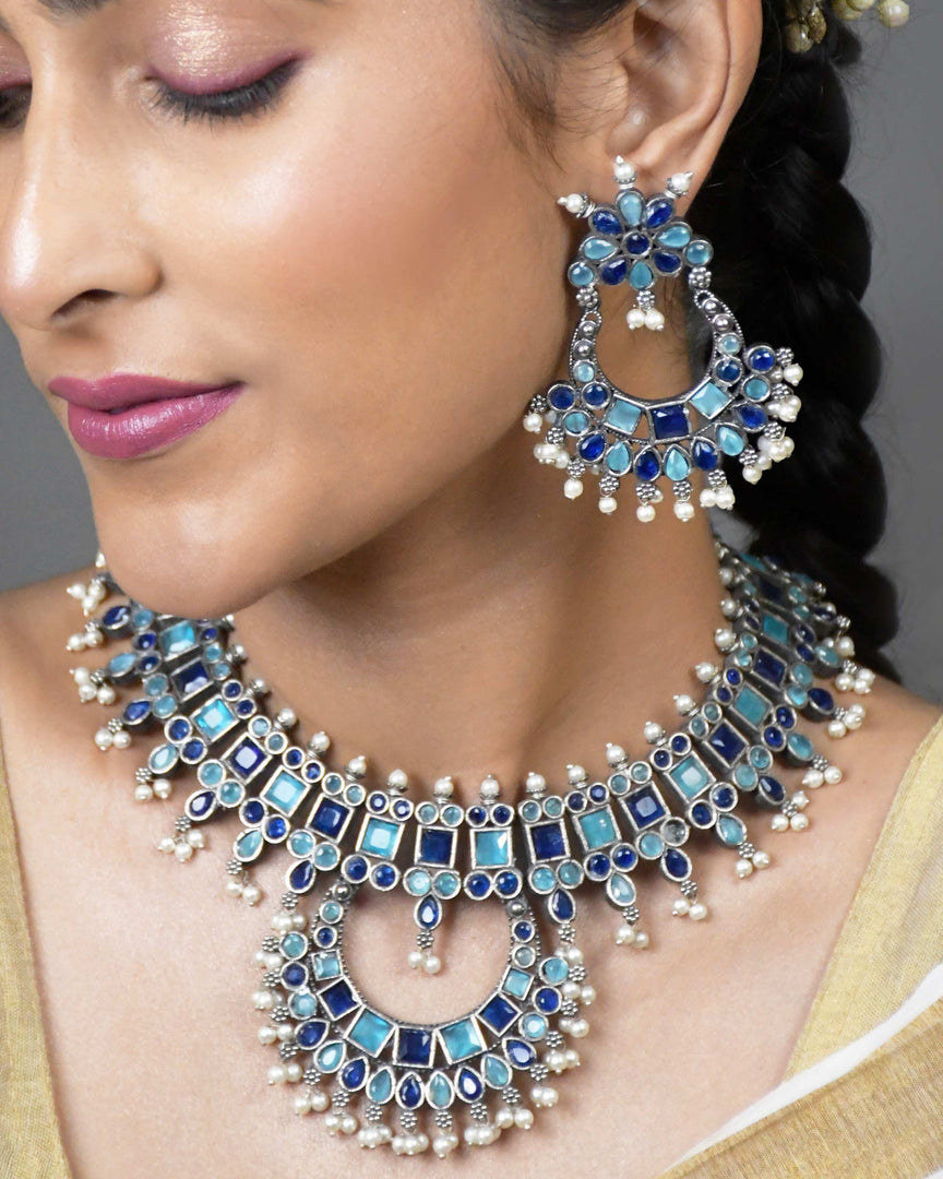 Kiya Stone Necklace Set