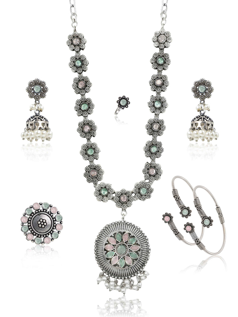 Nitya Stone Jewellery Set