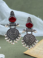 Load image into Gallery viewer, MAITREYI DANGLER EARRINGS