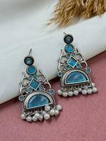 Load image into Gallery viewer, Yamira  Dangler Earrings
